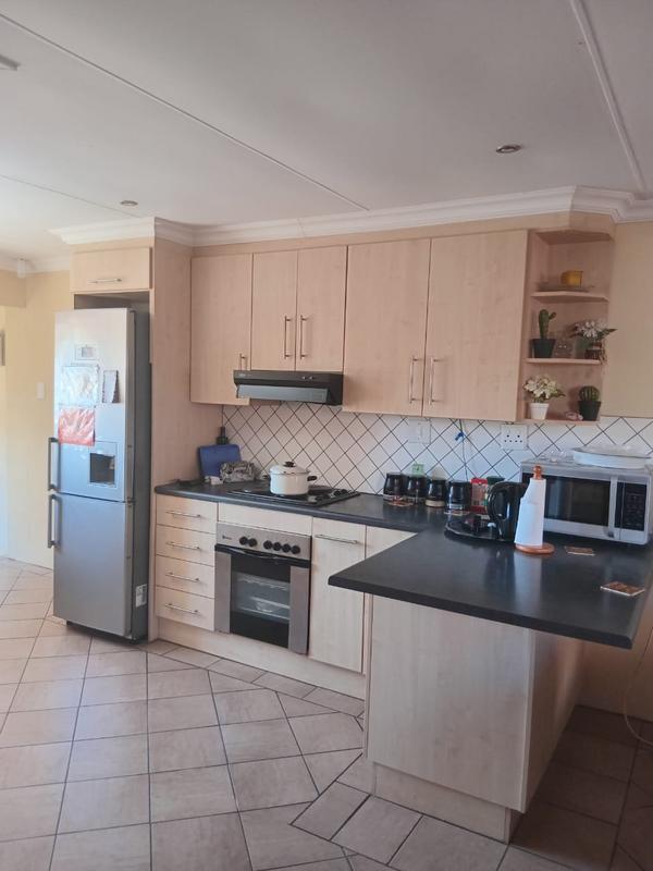 To Let 3 Bedroom Property for Rent in Kingswood Eastern Cape